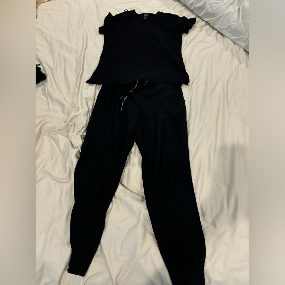 Med Couture Small Top & Bottom